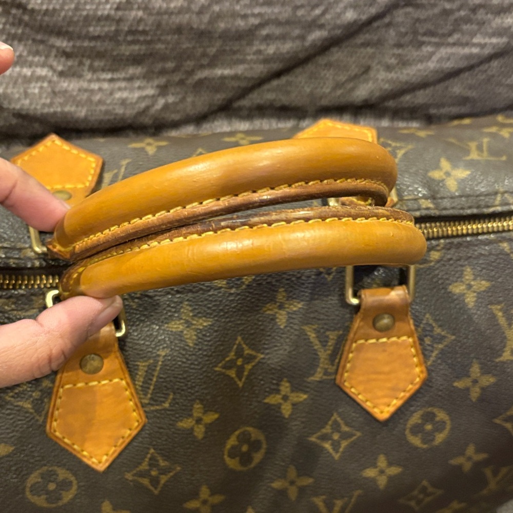 Louis Vuitton  Speedy 35 Monogram Bag - Picture 7 of 13